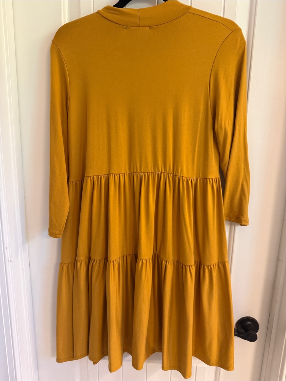 Carole Christian NWT Mustard Tiered Midi swing Dress with 3/4 length sleeve - Picture 4 of 5